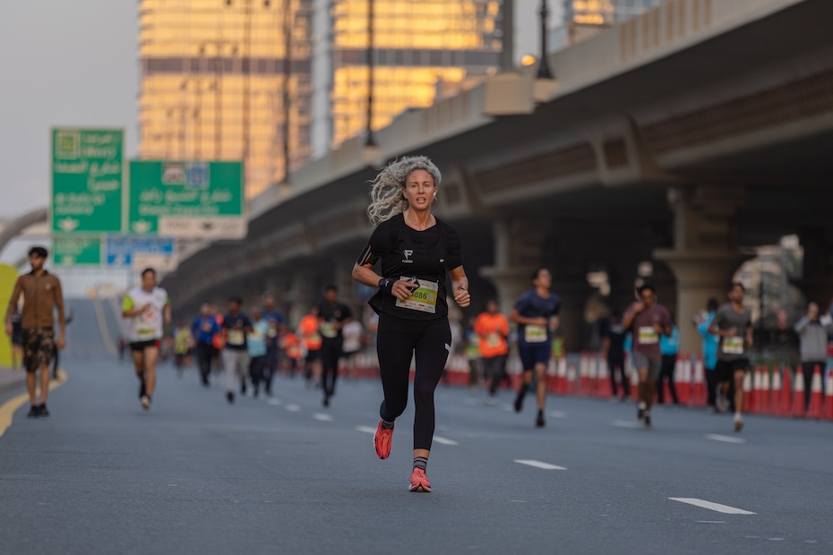Free run dubai online
